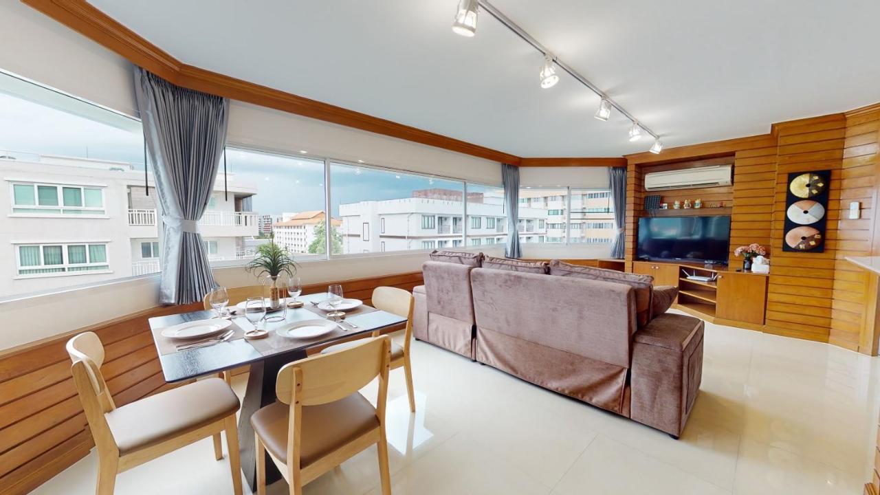 Mountain & City View Panorama At Nimman 치앙마이 외부 사진